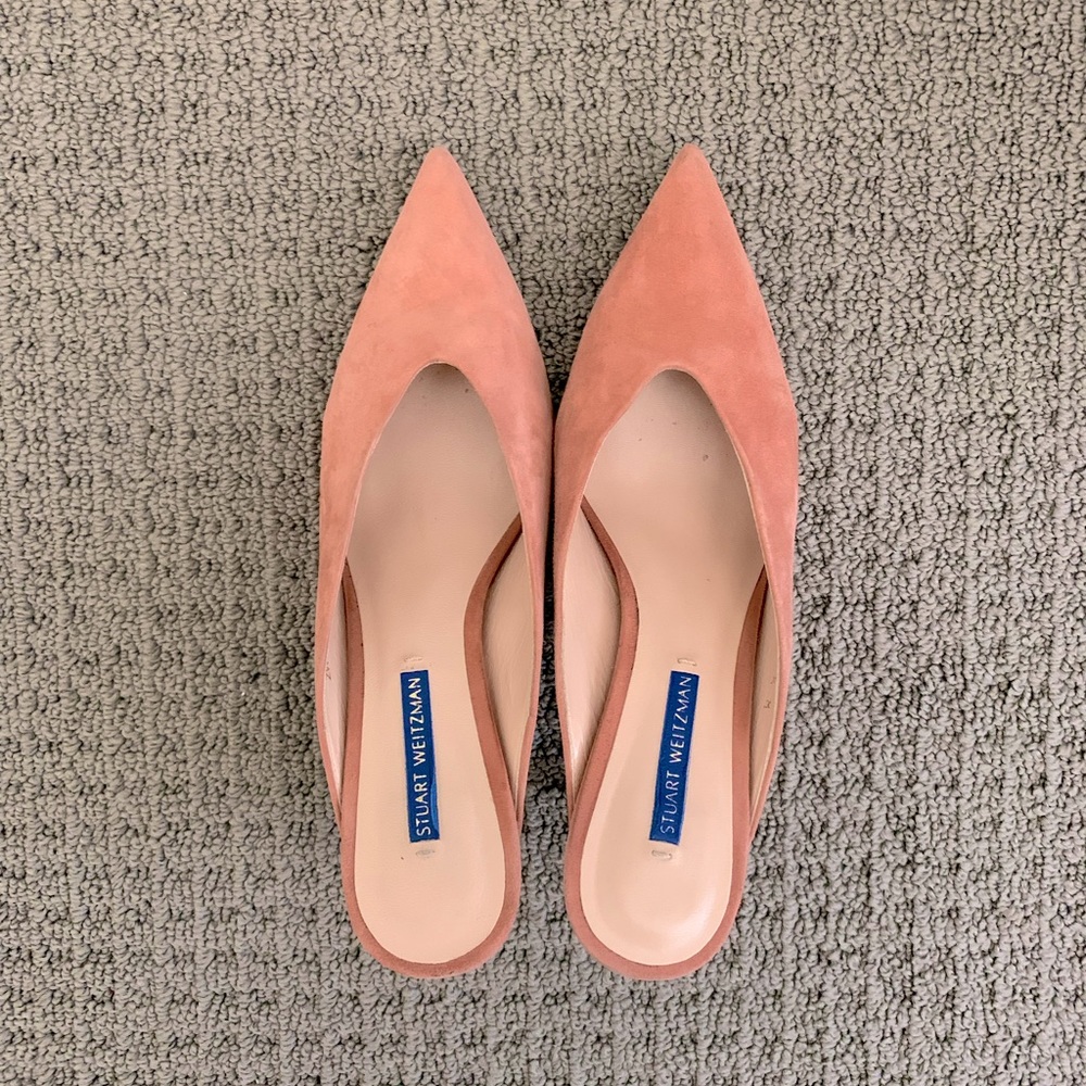 STUART WEITZMAN Blush Suede Kitten Heels
